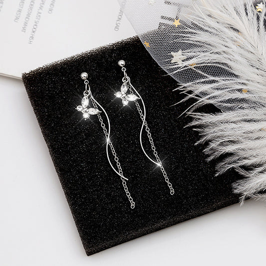 Needle Super Flash Refined Rhinestone Crystal Earrings