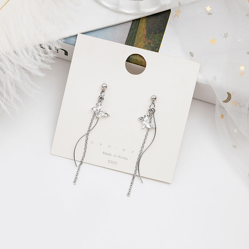 Needle Super Flash Refined Rhinestone Crystal Earrings