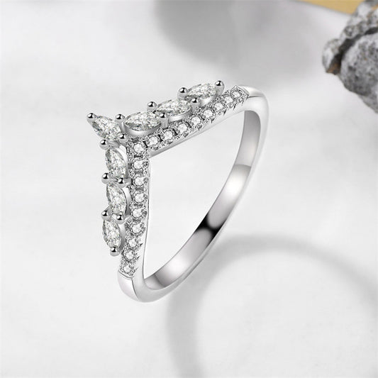 Women's Show Finger Slender Inlaid Simulation Diamond Rings