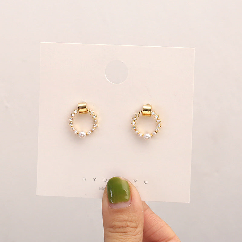 High Sense Micro Inlaid Pearls Geometric Circle Diamond Earrings