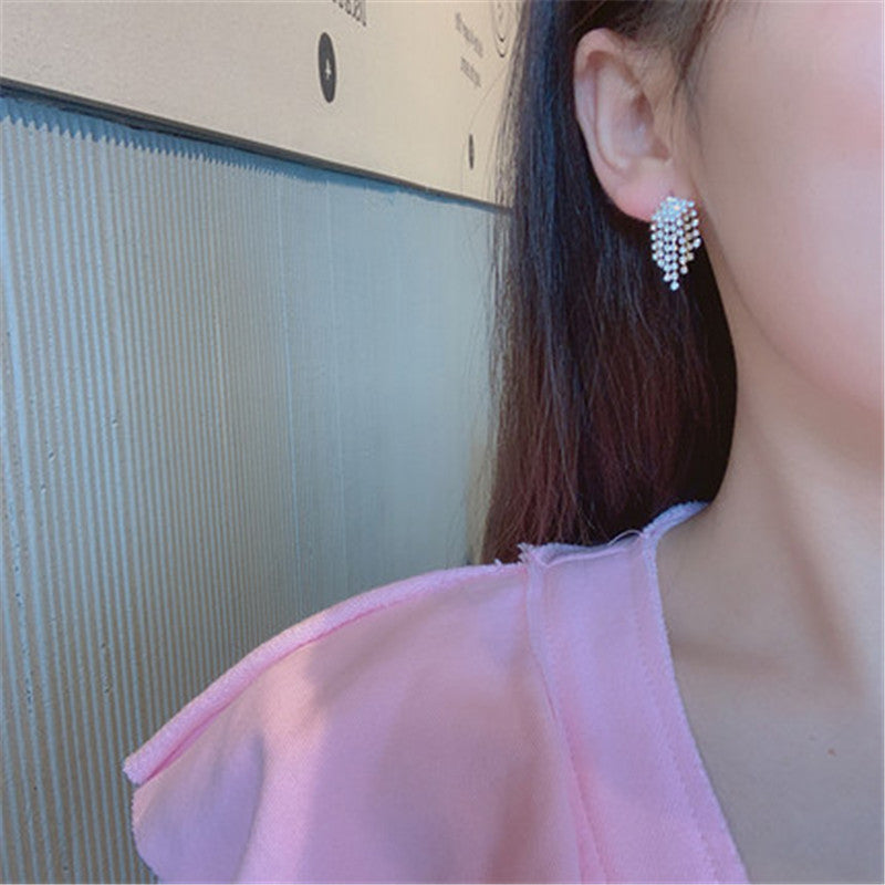 Women's Needle Full Rhinestone Tassel For Trending Eardrops Show Face Slimming Stud Earrings