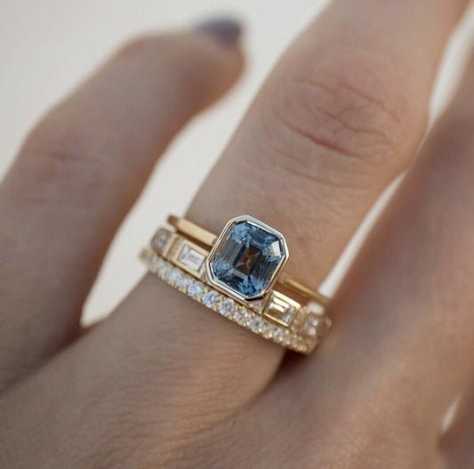 Style Ladies Three-piece Gold-plated Inlaid Sea Blue Crystal Clothing Ring