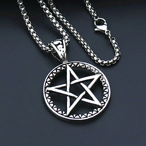 Men's Hipster Female Dog Tag Daisy Bear Personalized Hip Necklaces
