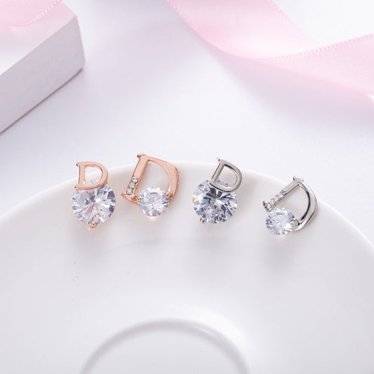 Women's Simple Personality Korean Style Asymmetric Letter Niche Earrings