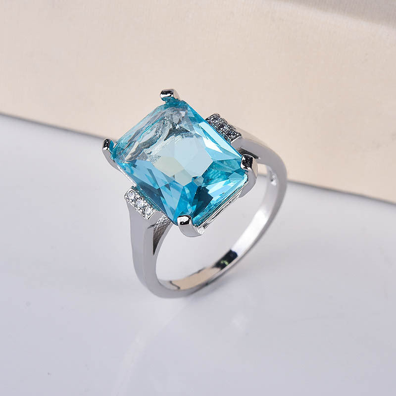 Fashion Luxury Topaz Engagement Sapphire Hand Rings