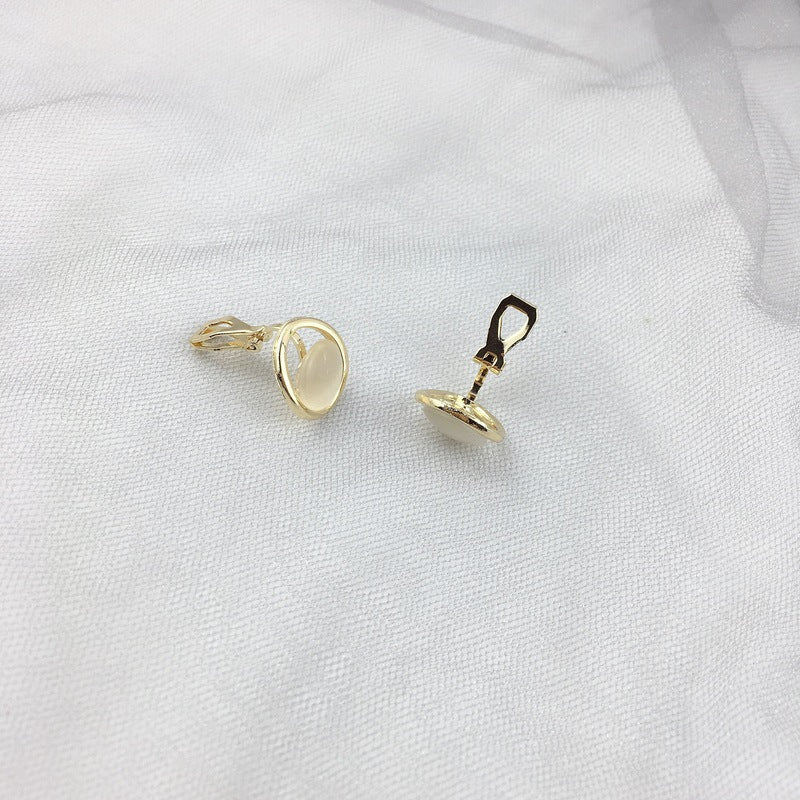 Women's To Opal Stone Small Simple Mori Style Stud Earrings