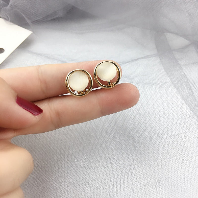 Women's To Opal Stone Small Simple Mori Style Stud Earrings