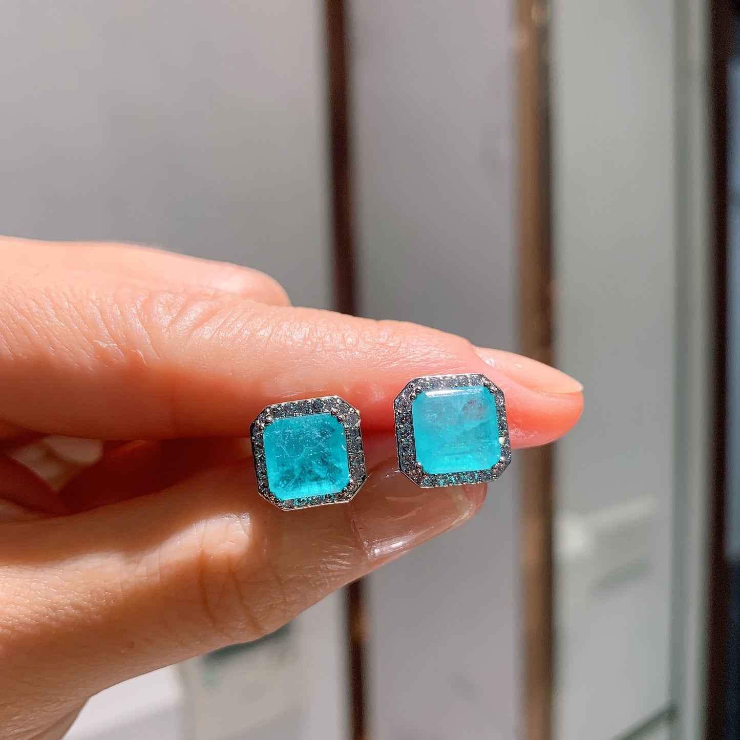 Sheng Jewelry Artificial Emerald Paraiba Main Earrings