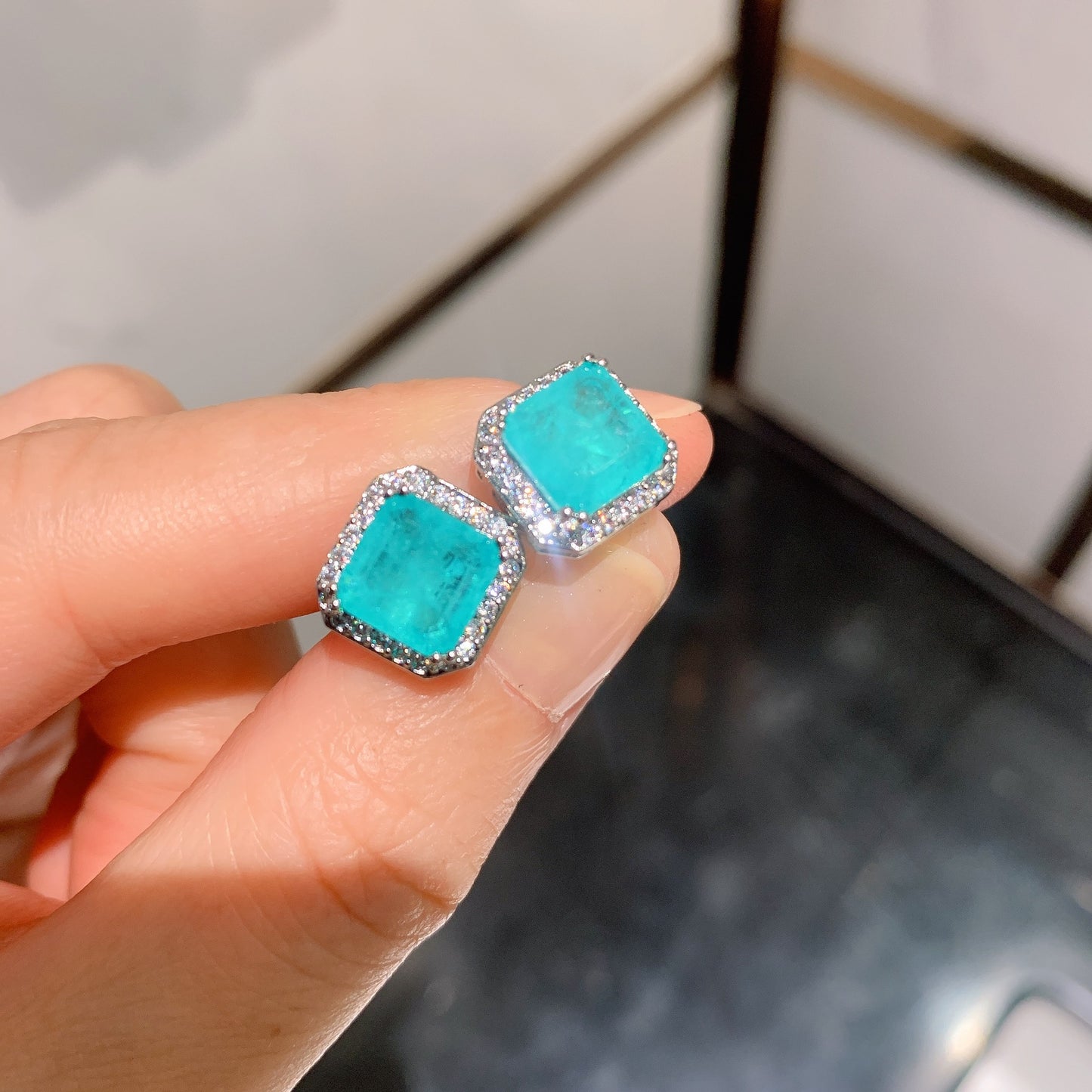 Sheng Jewelry Artificial Emerald Paraiba Main Earrings