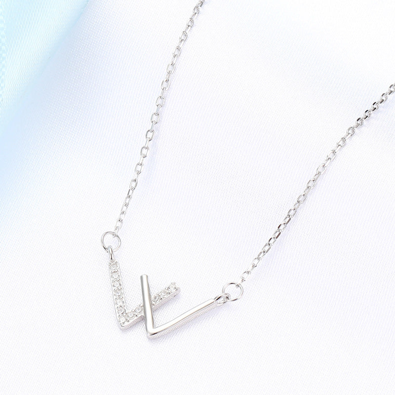 V-shaped Female Simple Design English Letter Necklaces