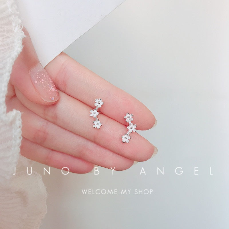 Women's Korean Style Mini Sweet Fresh Star Moon Simple Stud Earrings