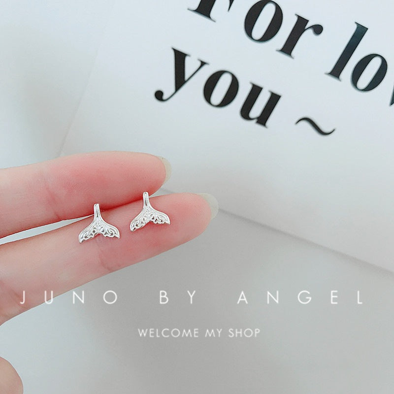 Women's Korean Style Mini Sweet Fresh Star Moon Simple Stud Earrings