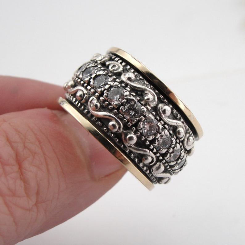 Women's Ethnic Carved Alloy Wide Version Exaggerated Rings