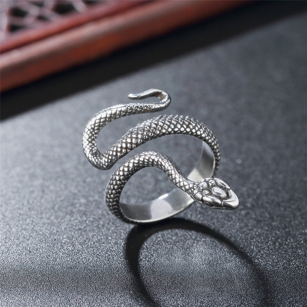 Comfortable Personality Retro Snake Titanium Steel Rings