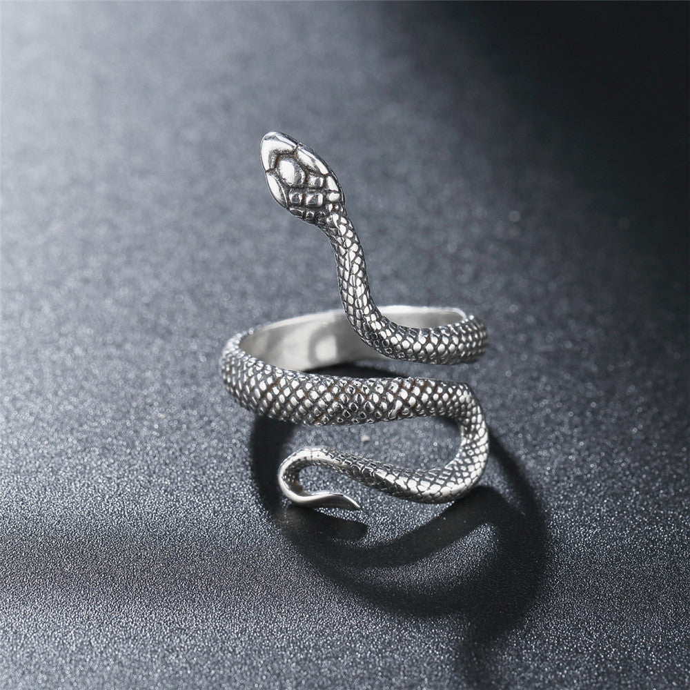 Comfortable Personality Retro Snake Titanium Steel Rings