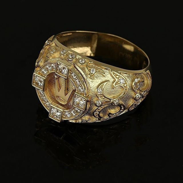 Gold-plated Crown Vintage Engraving Full Diamond Rings