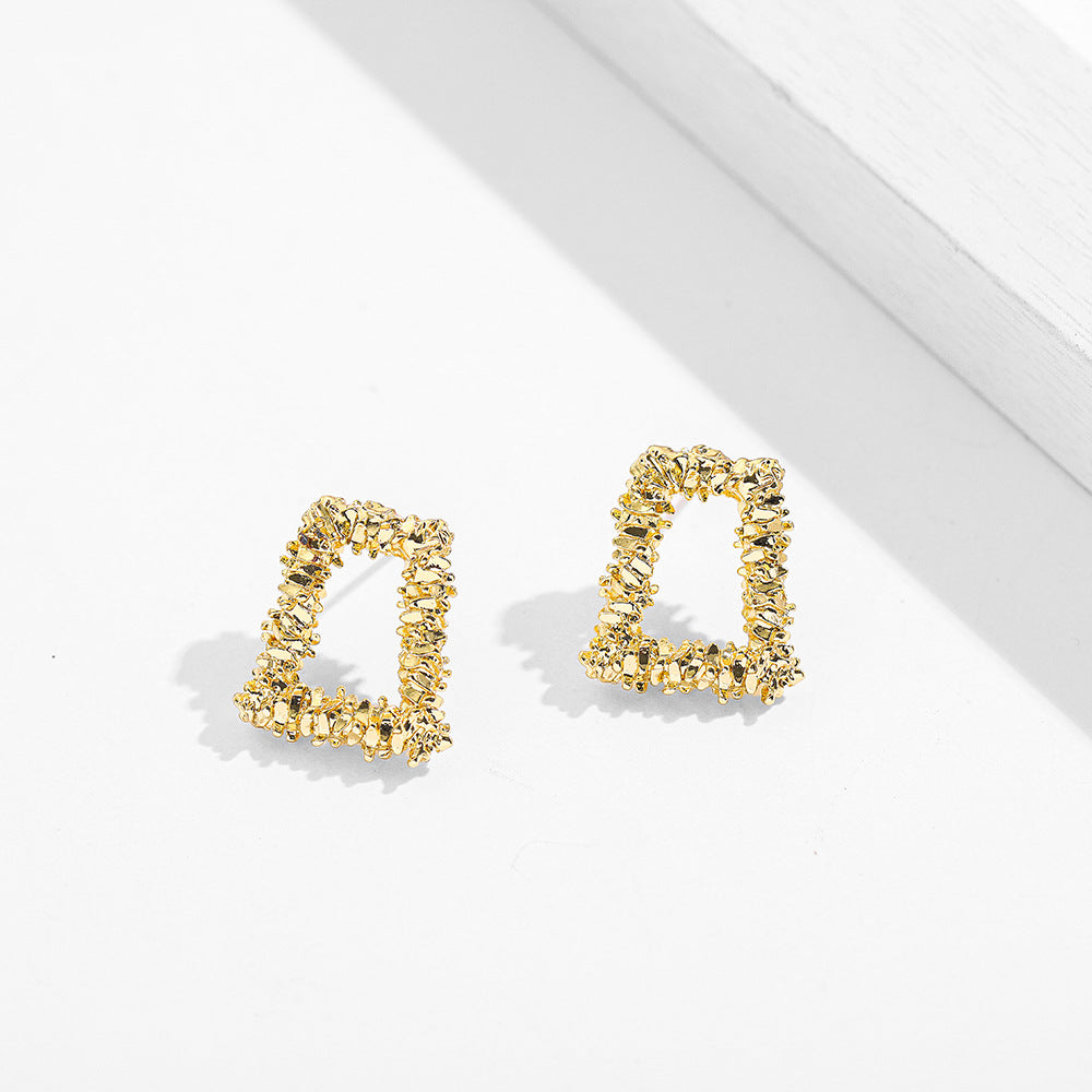 Stylish Simple Versatile Alloy Geometric Warping Earrings