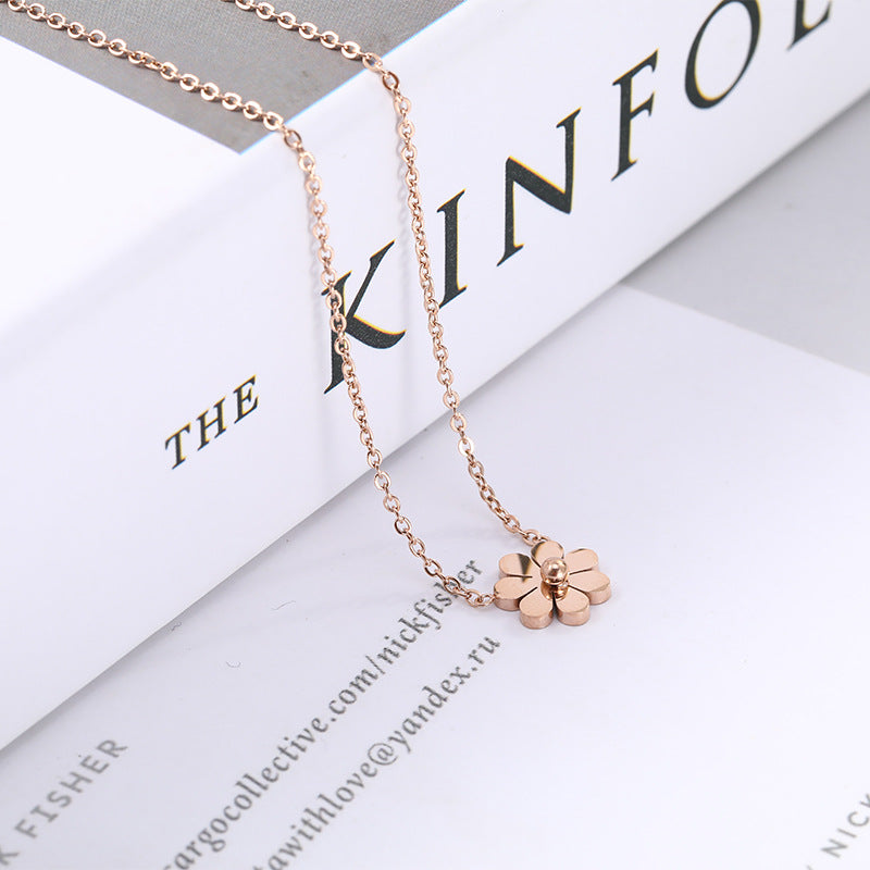 Daisy Female Rose Gold Temperamental Cold Style Clavicle Necklaces