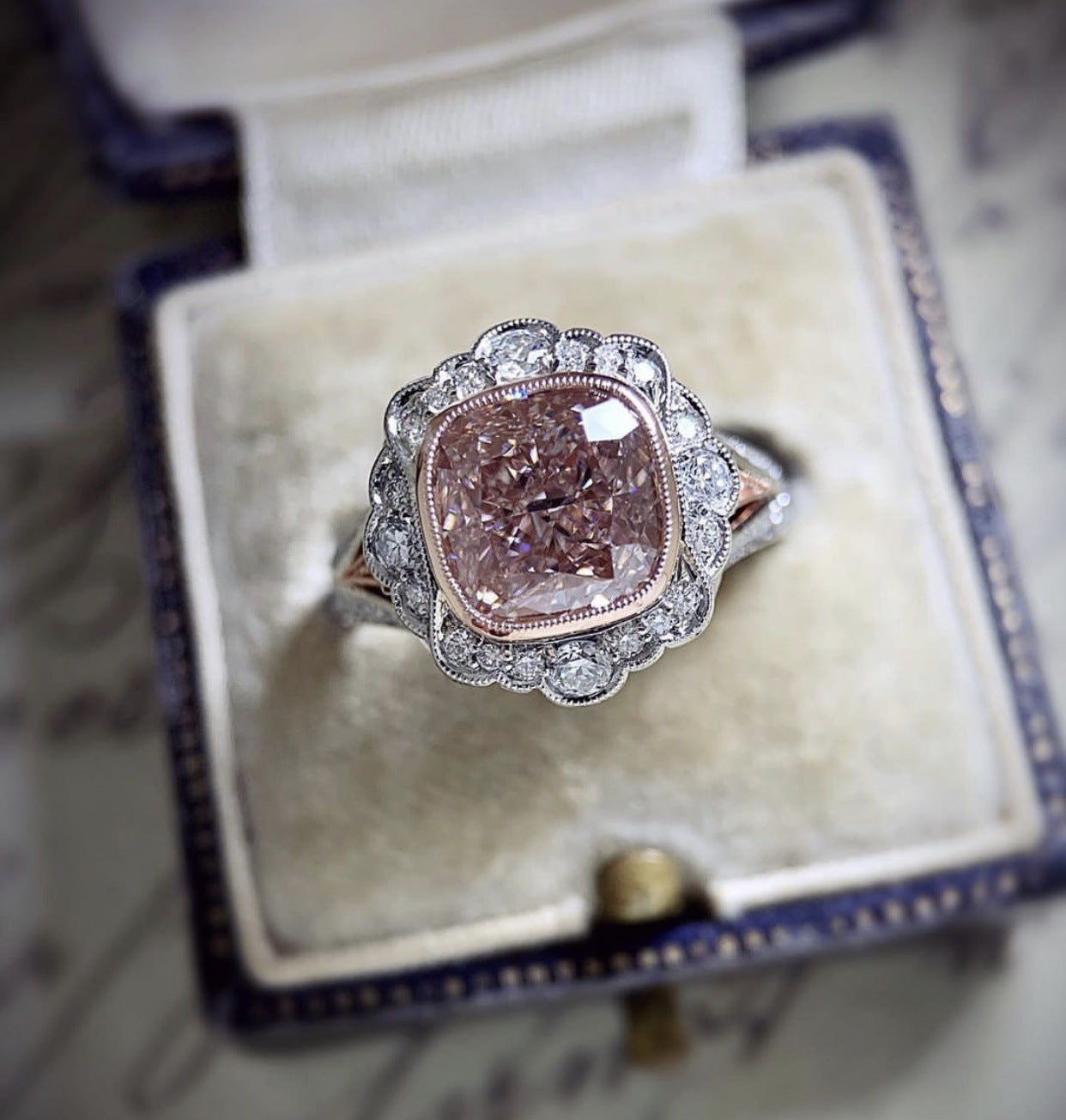 Complex Inlaid Color Zircon Trend Fashion Rings