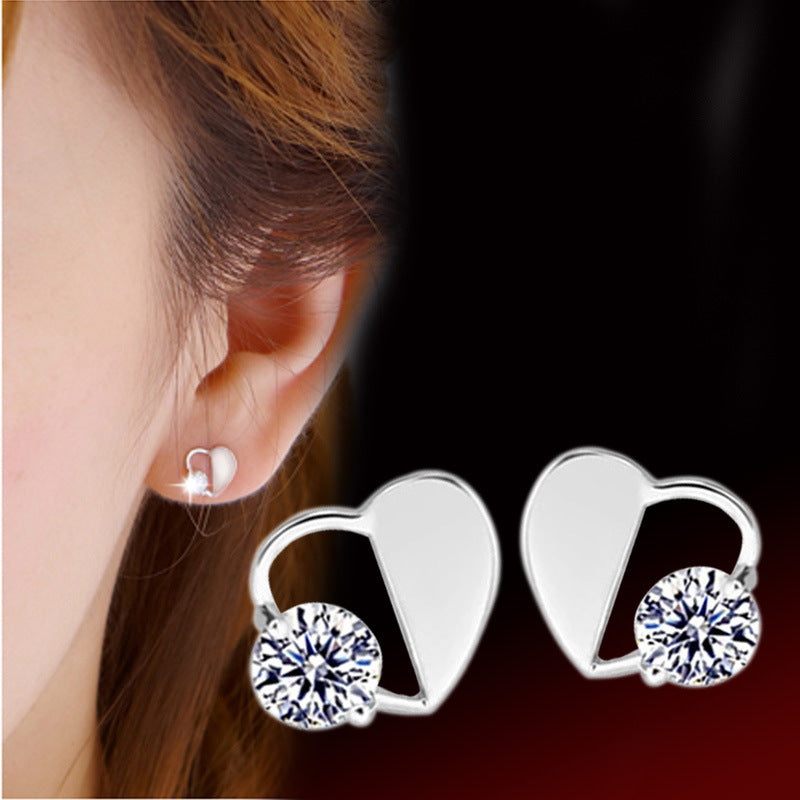 With You In Mind Female Heart-shaped Earrings