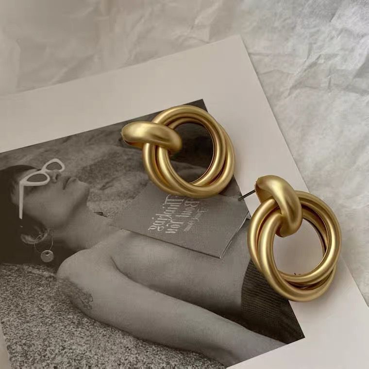 Women's Simple For Trendy Niche Design Elegant Fashion Stud Earrings