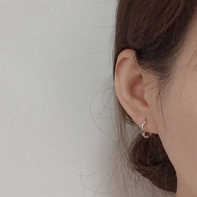 Clip Female Fashion Simple Graceful Personalized Twist Ear Buckle