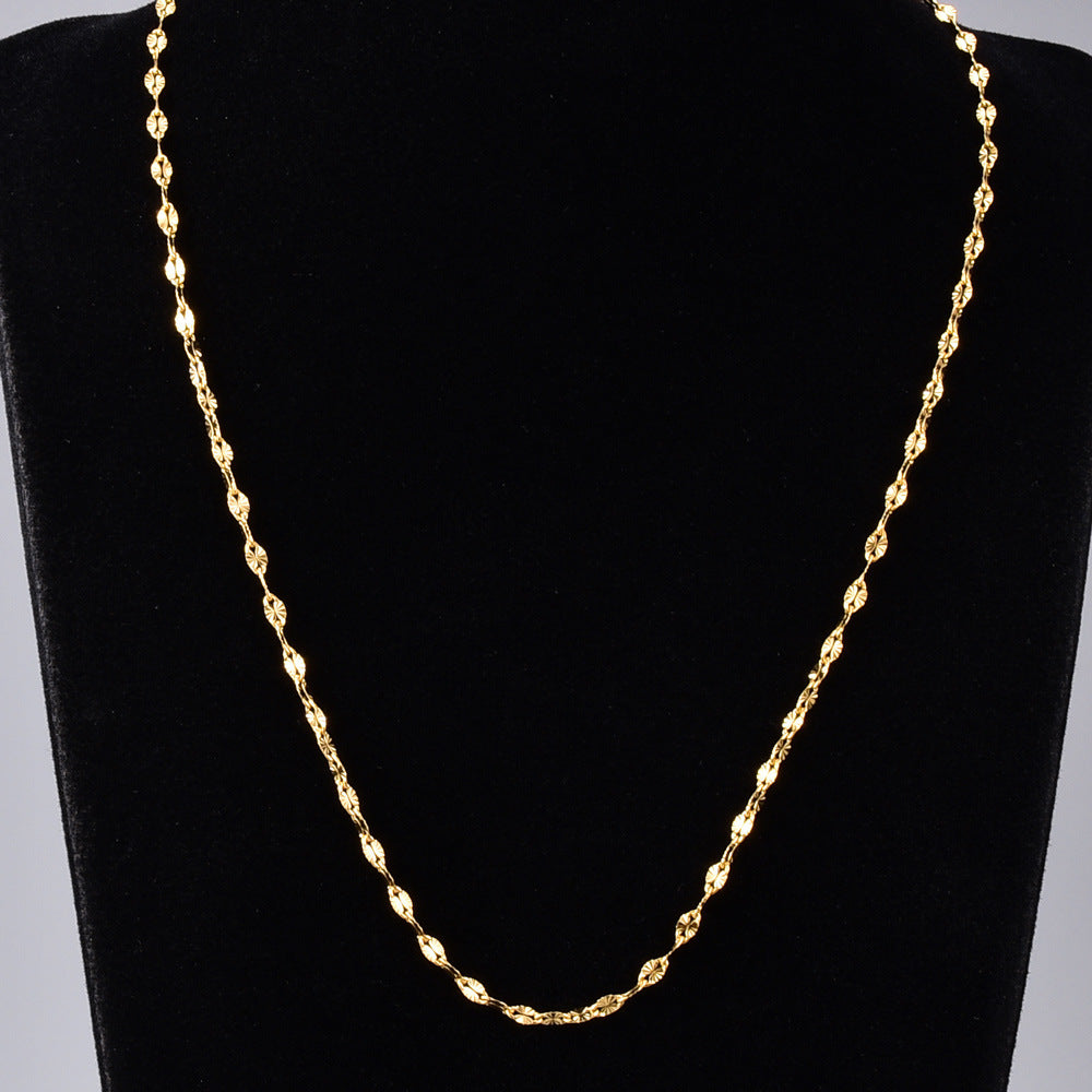 Women's Gold-plated Lip With Pattern Fashion Short Personality Neck Necklace
