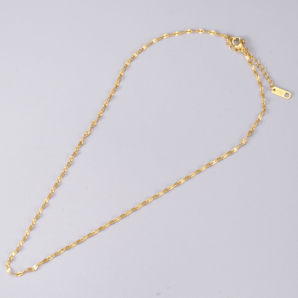 Women's Gold-plated Lip With Pattern Fashion Short Personality Neck Necklace