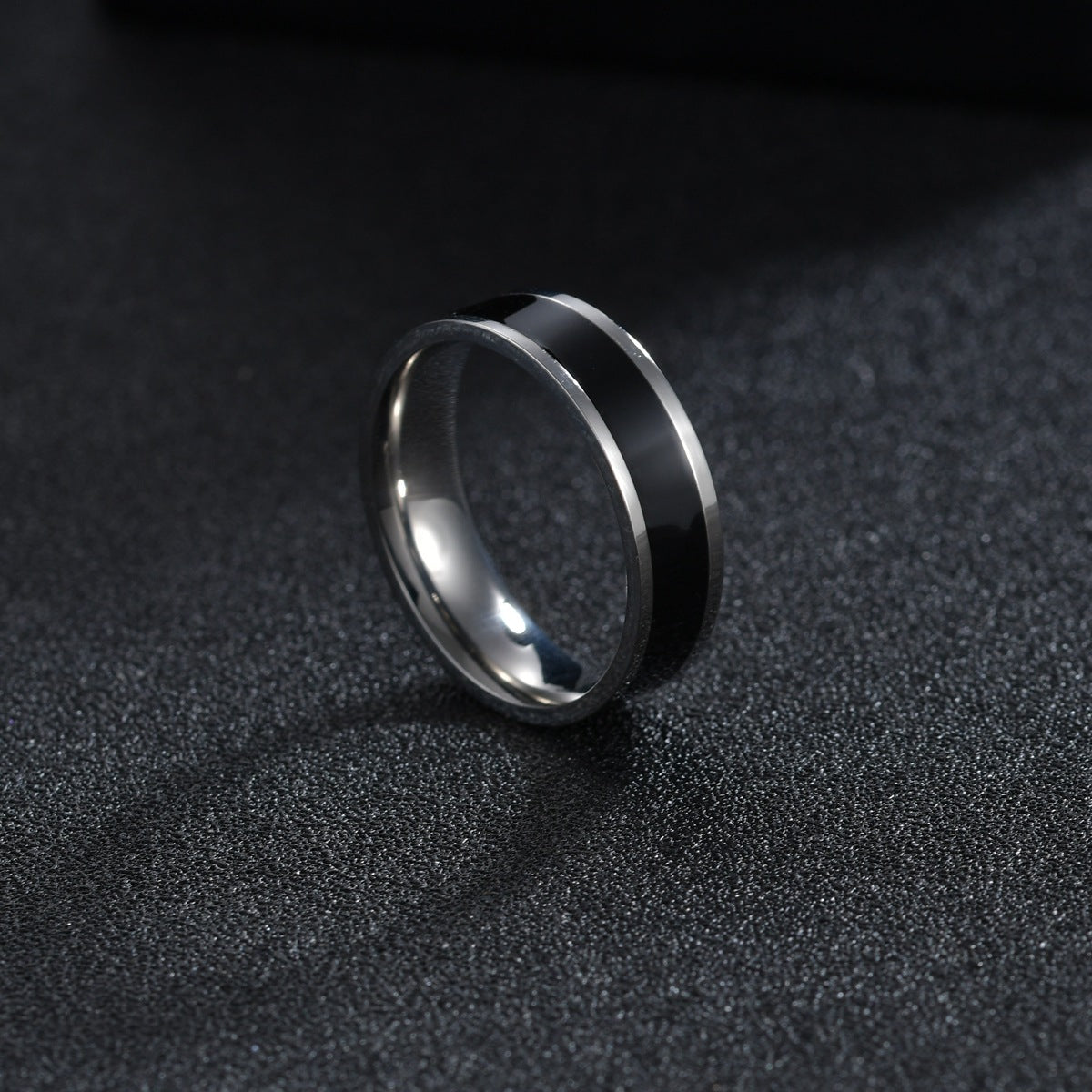 Oil Plating Black White Simple Titanium Rings