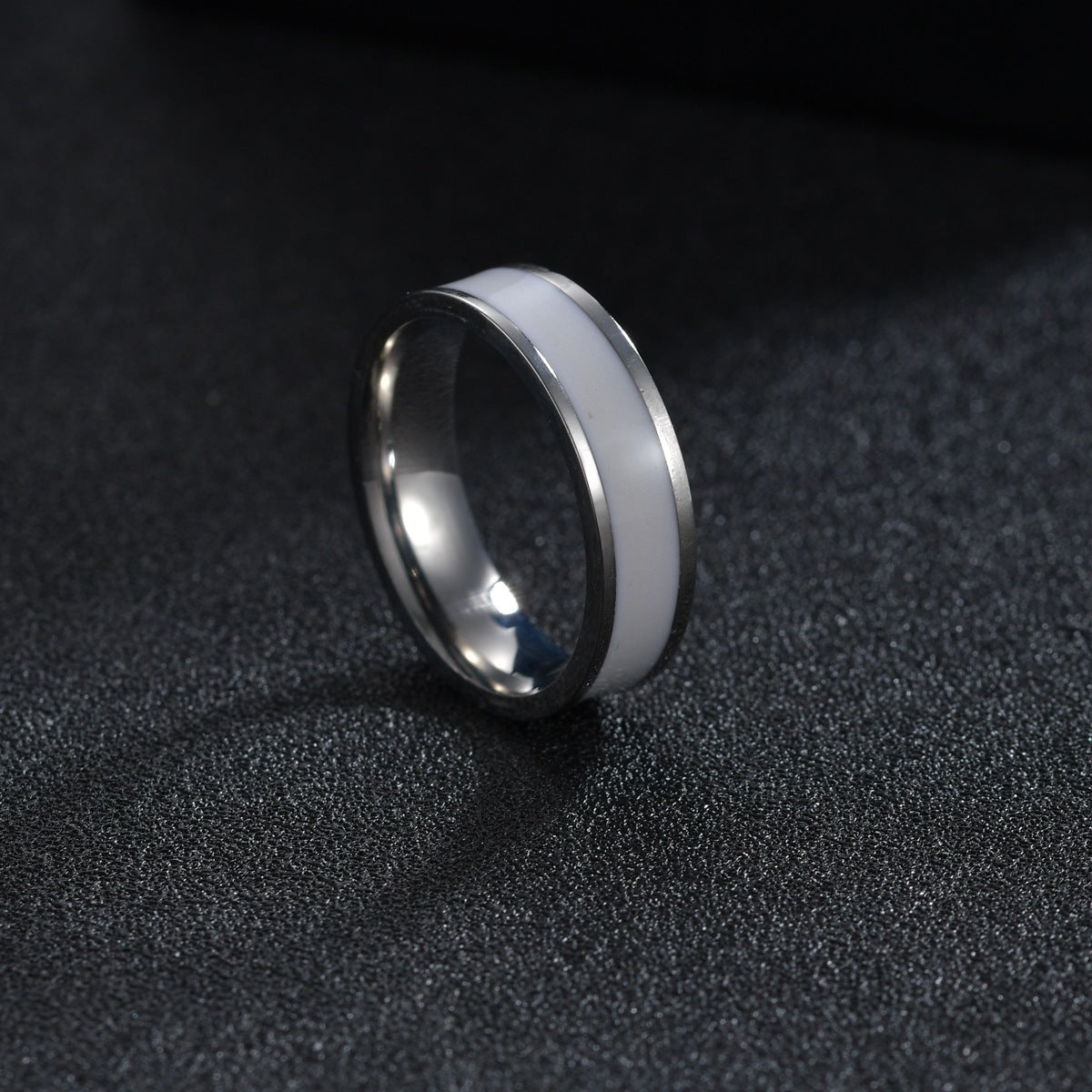 Oil Plating Black White Simple Titanium Rings