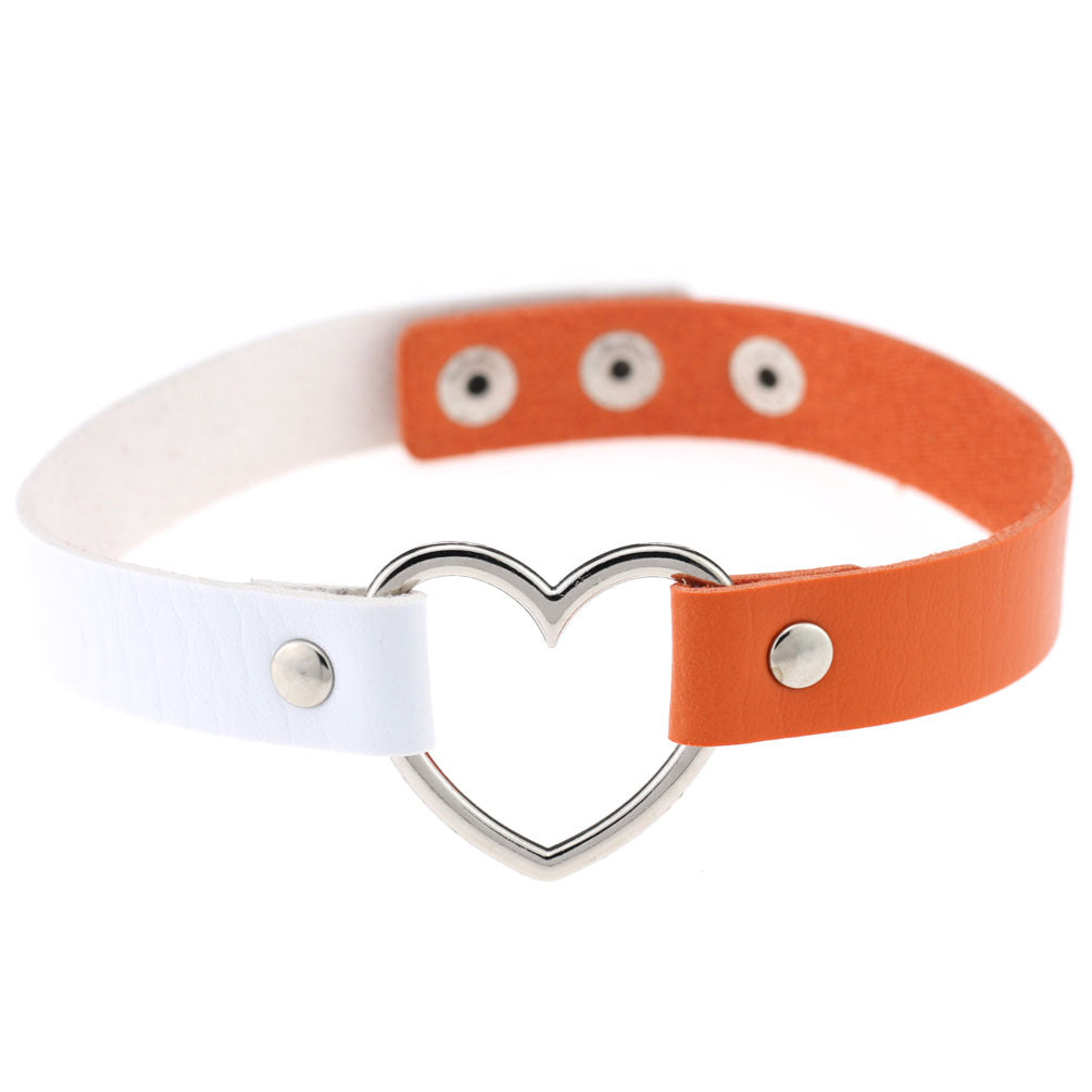 Women's Soft Black Leather Peach Heart-shaped Collar Neck Band Clavicle Necklaces