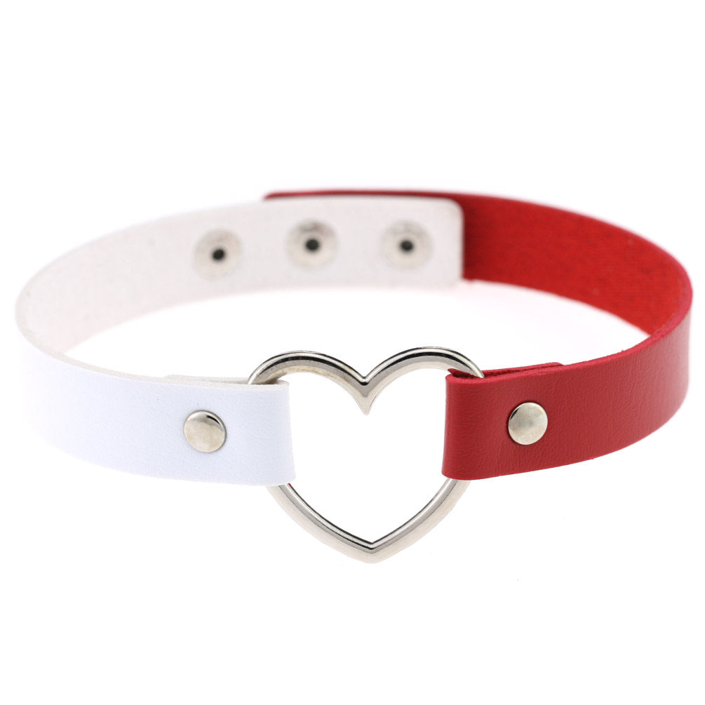 Women's Soft Black Leather Peach Heart-shaped Collar Neck Band Clavicle Necklaces