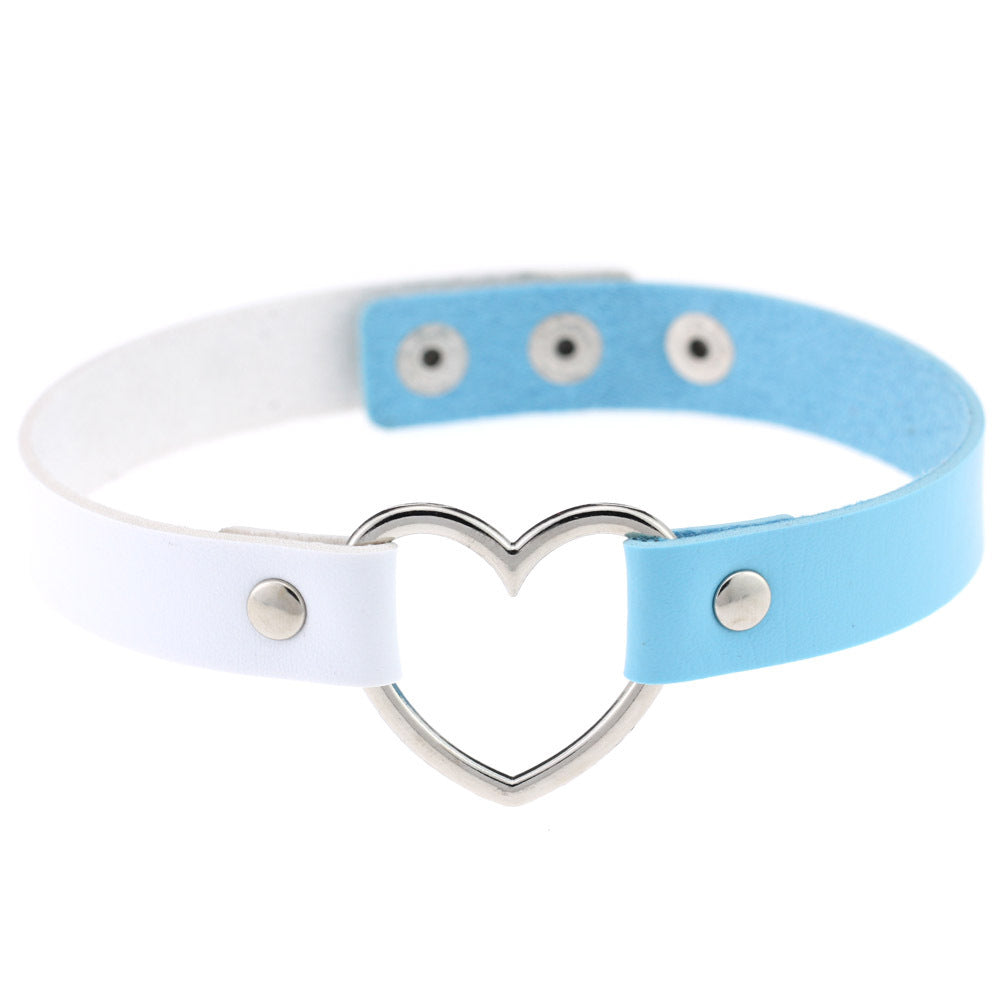 Women's Soft Black Leather Peach Heart-shaped Collar Neck Band Clavicle Necklaces