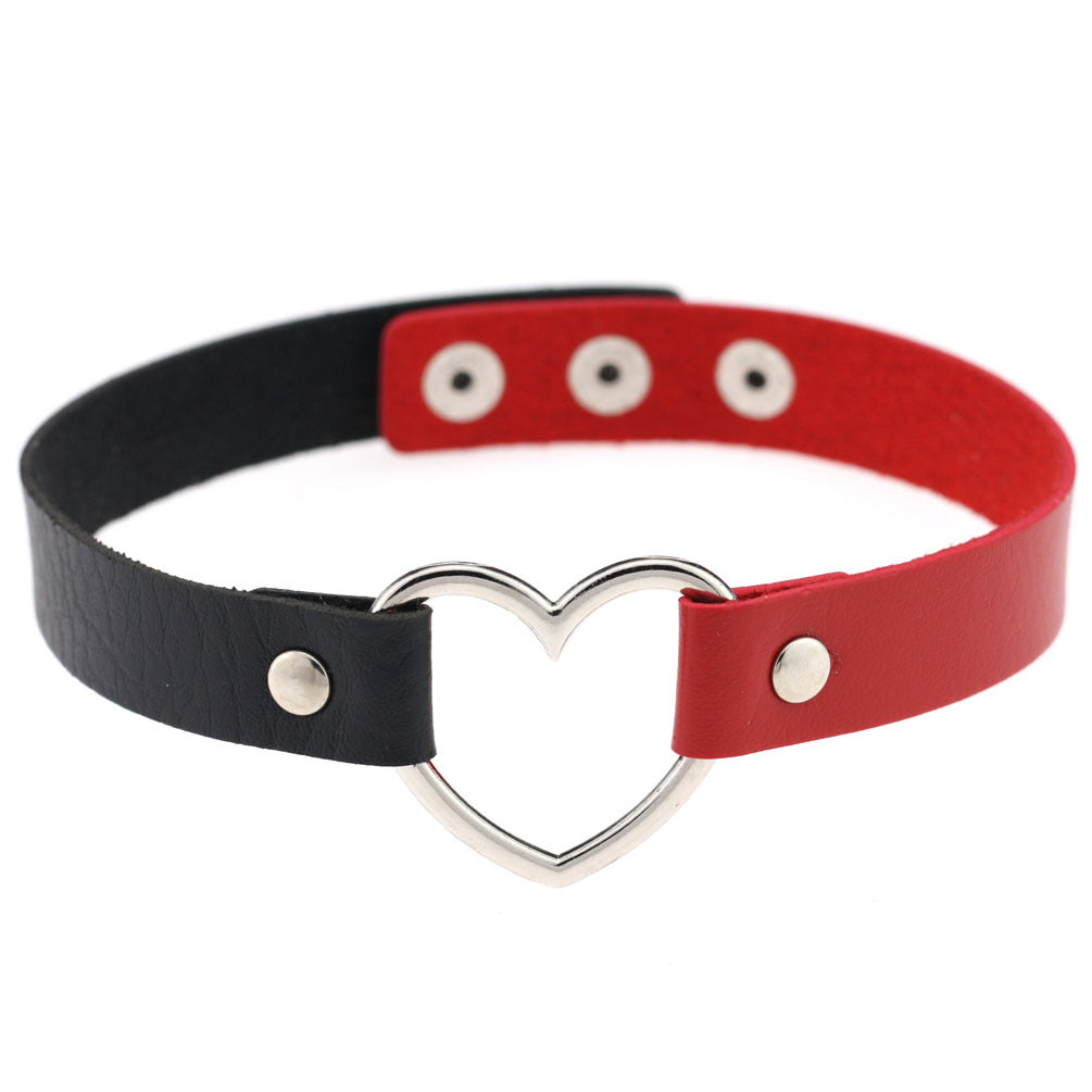 Women's Soft Black Leather Peach Heart-shaped Collar Neck Band Clavicle Necklaces