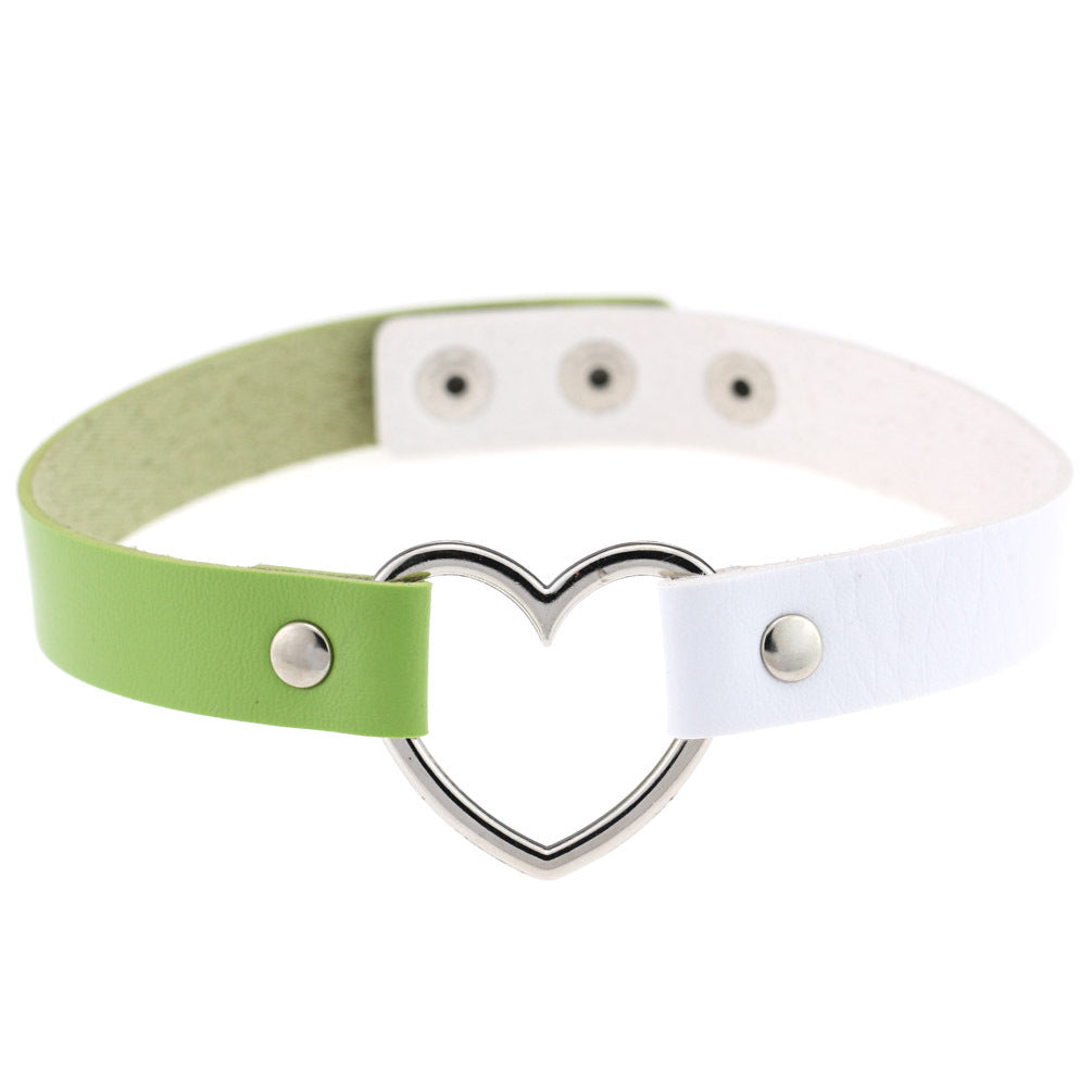 Women's Soft Black Leather Peach Heart-shaped Collar Neck Band Clavicle Necklaces