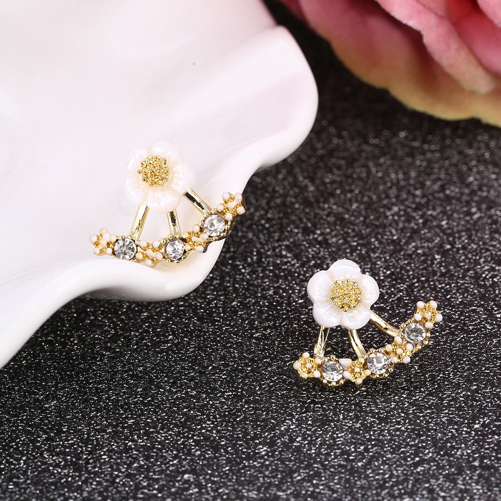 Korean Fashion Fresh Small Daisy Flower Spot Drill Simple Stud Earrings