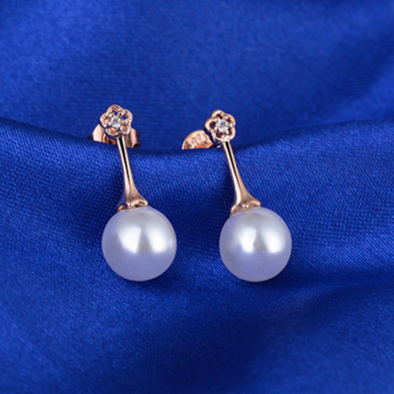 Women's Pearl Country Fashion Graceful Ear Gift Stud Earrings