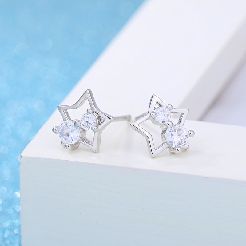 Lucky Five-pointed Star Zircon Rhinestone Sier-plated Earrings