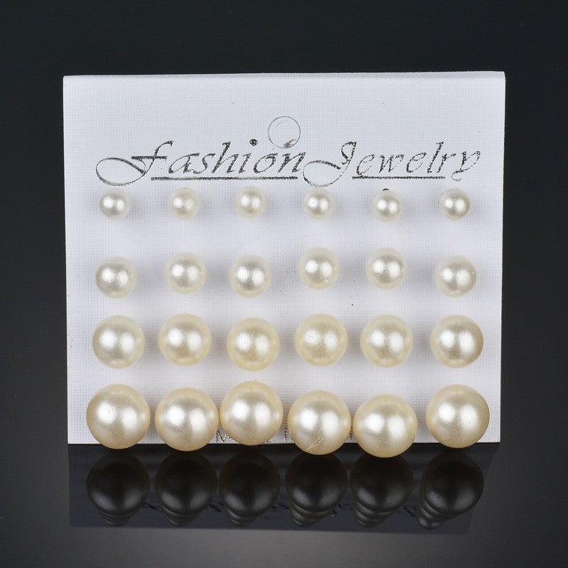Charming Women's Pearl For Korean Style Earrings