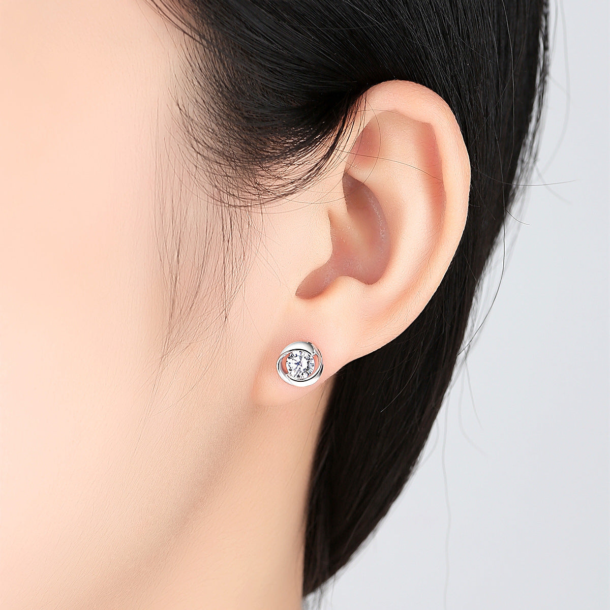 Women's Style Sier Round Zircon Windmill Rotating Stud Earrings