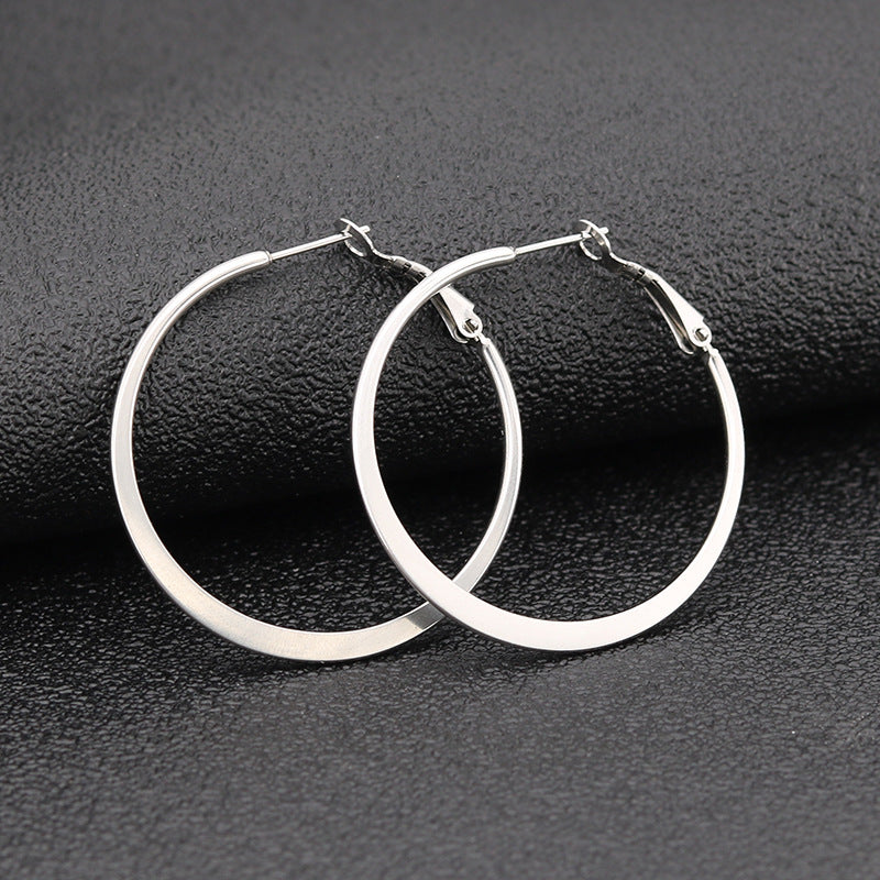 Flat Round High Profile Large Tassel Simple Earrings