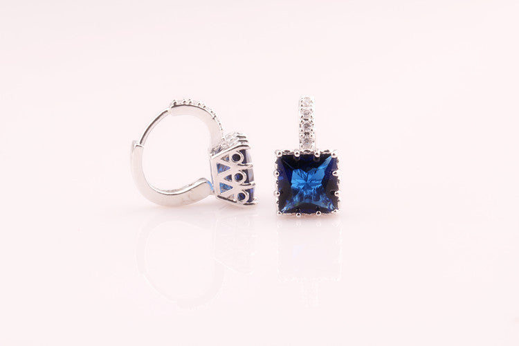 Women's Ice Zircon Inlaid With Navy Blue Trending Earrings