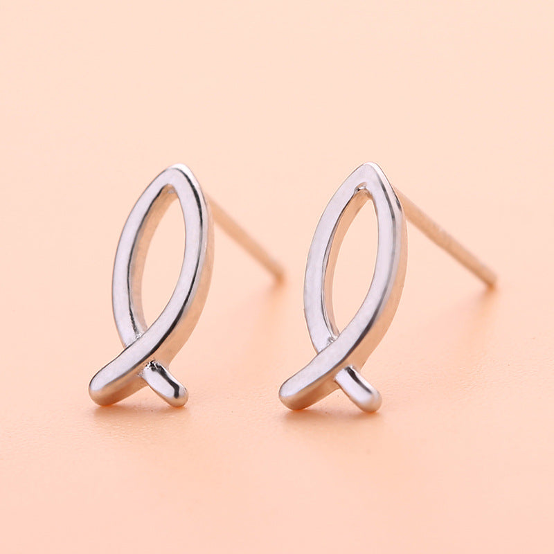 Graceful Petite Statement Cat Korean Style Stud Earrings