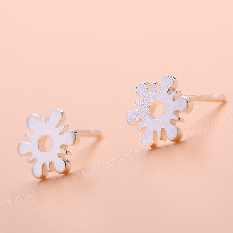 Graceful Petite Statement Cat Korean Style Stud Earrings