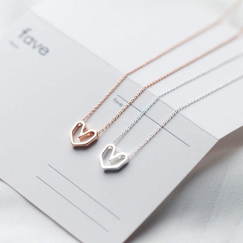 Hollow Love Heart-shaped Female Korean Rose Gold Necklaces