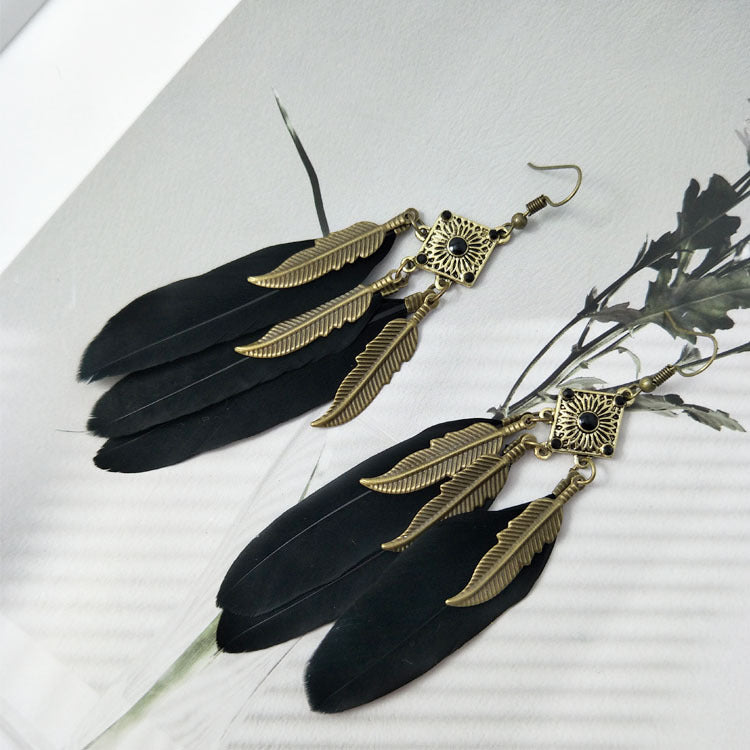 Women's Feather Leaf Creative Vintage Eardrops Earrings