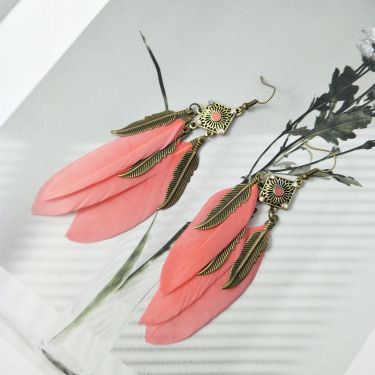 Women's Feather Leaf Creative Vintage Eardrops Earrings