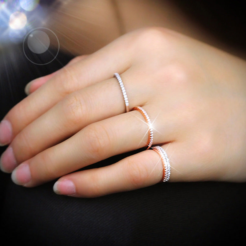 Women's Rose Gold Single Row Diamond Simple Rings