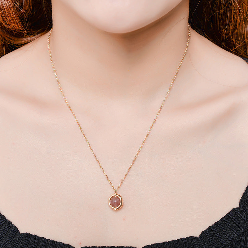 Women's Style Popular Pink Crystal Strawberry Fresh Clavicle Chain Simple Attracting Necklaces