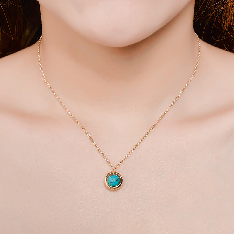 Women's Style Popular Pink Crystal Strawberry Fresh Clavicle Chain Simple Attracting Necklaces